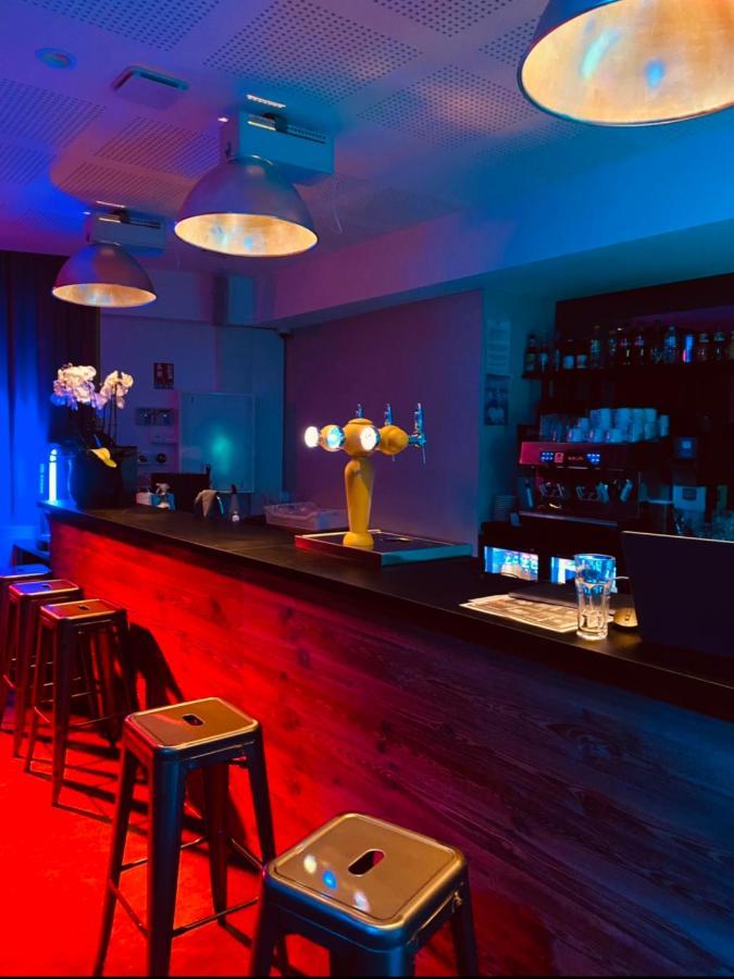 Hostel Flamingo Nimes Gare Centre 外观 照片