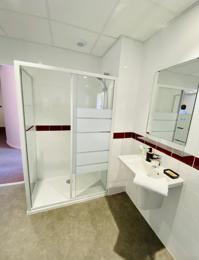 Hostel Flamingo Nimes Gare Centre 外观 照片